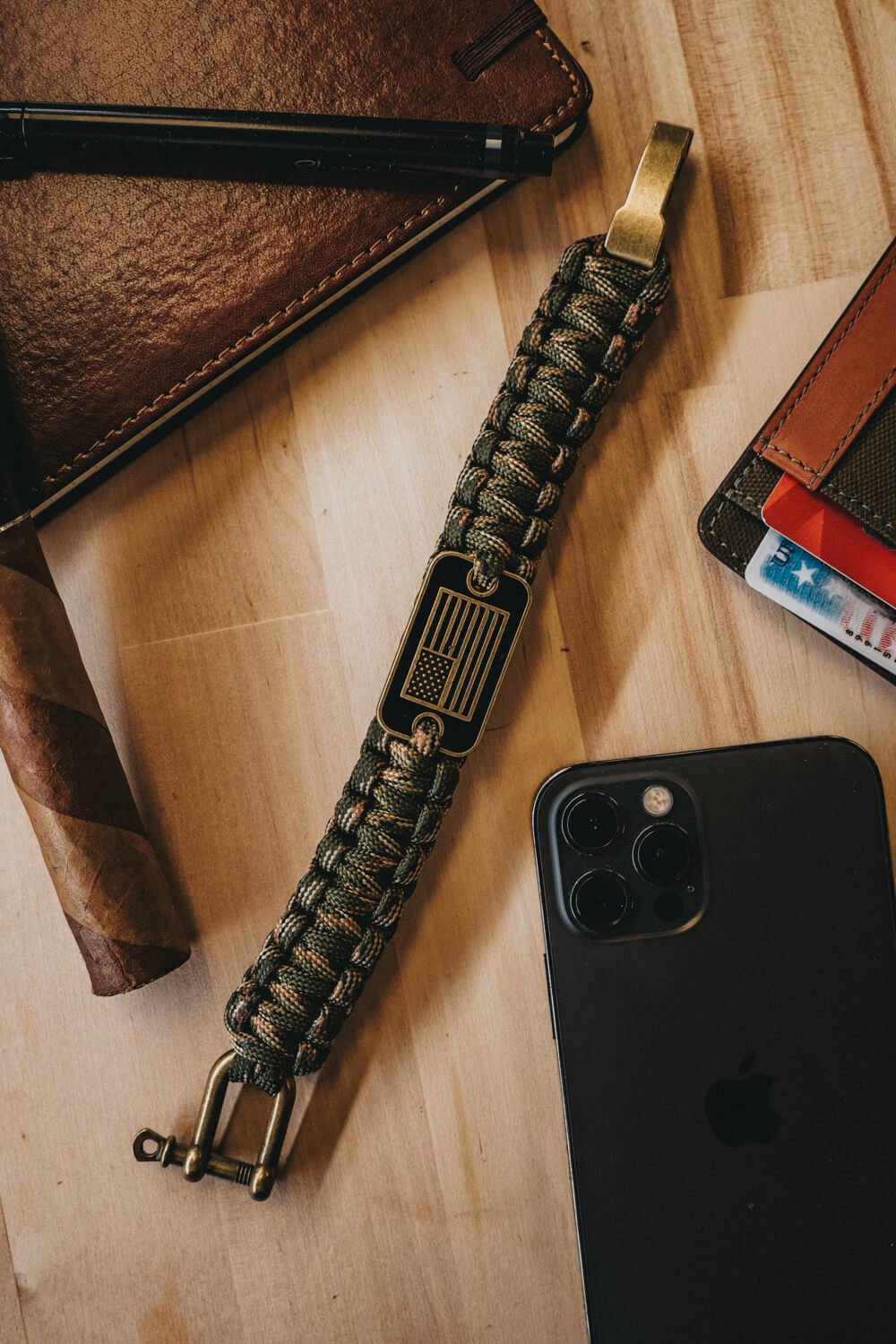 Camo Paracord Flag Bracelet