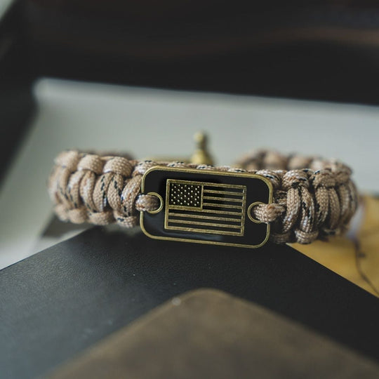 Desert Camo Paracord Flag Bracelet